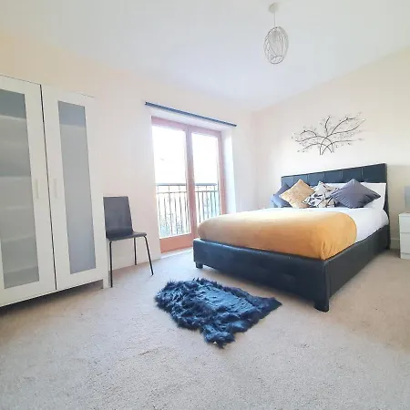 The Postbox Modern Spacious Penthouse - Heart Of Centre *